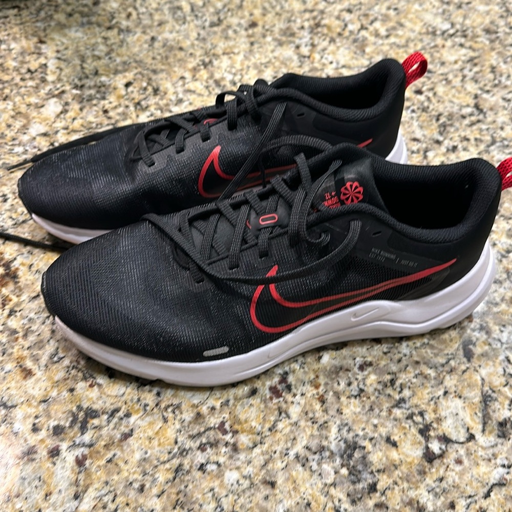 Nike Downshifter 12 Running Shoe - Men's Size 10
